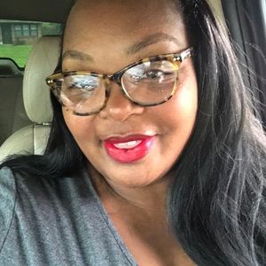 Meet your Posher, Jamie